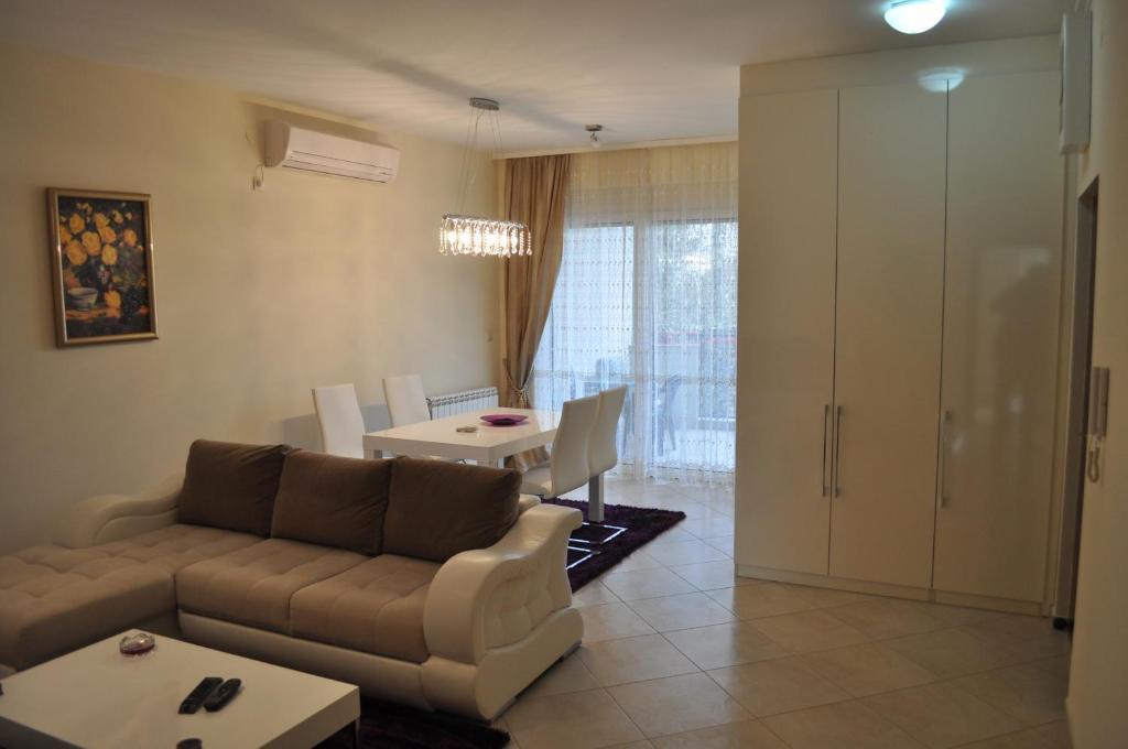 Apartments Soleado Pančevo Extérieur photo